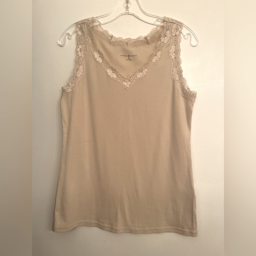 Karen Scott lace cami size M